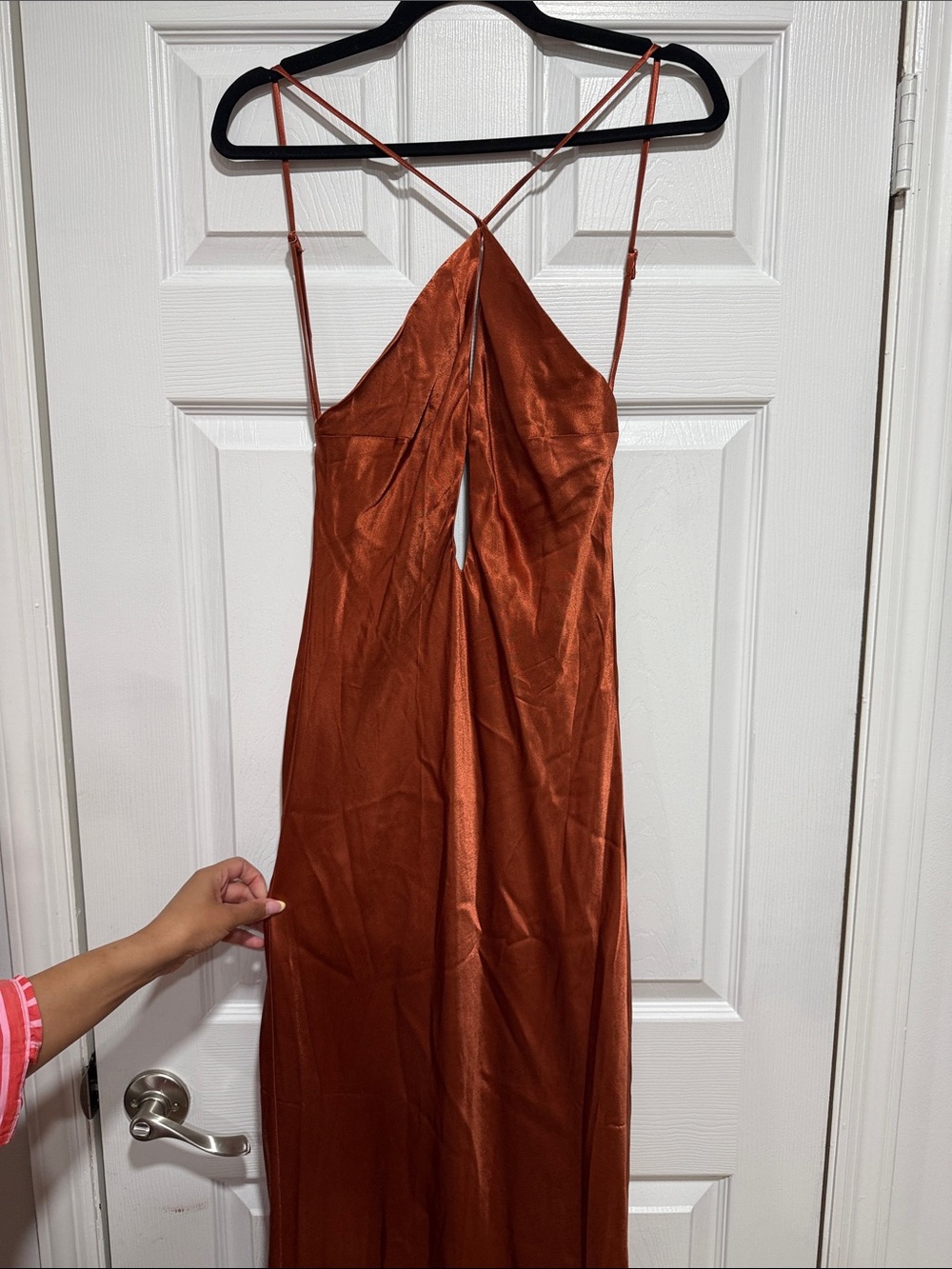 Meski lucia satin cut out maxi dress - Picture 3 of 7